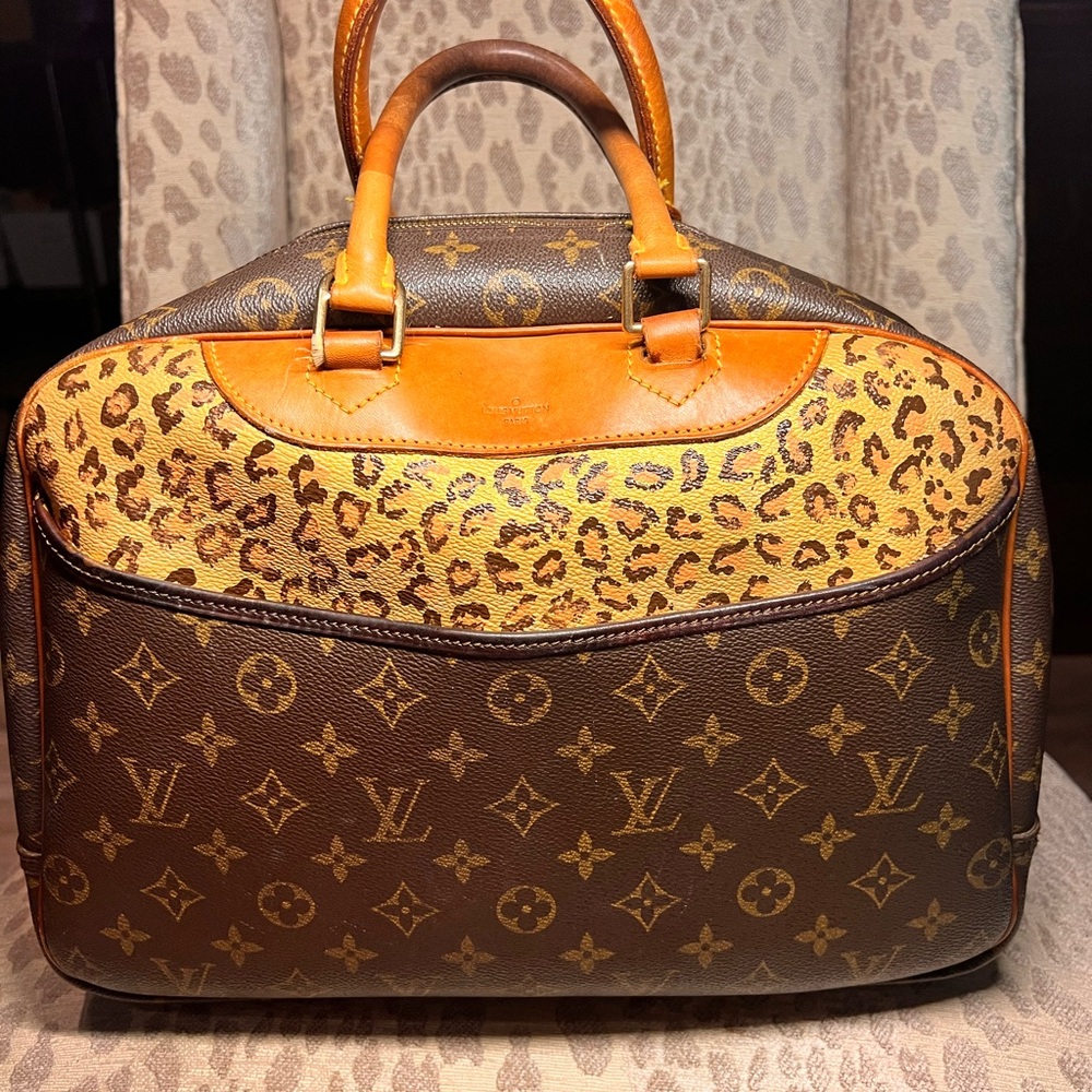 Authentic Louis Vuitton Monogram Deauville Hand Bag M47270 LV leopard